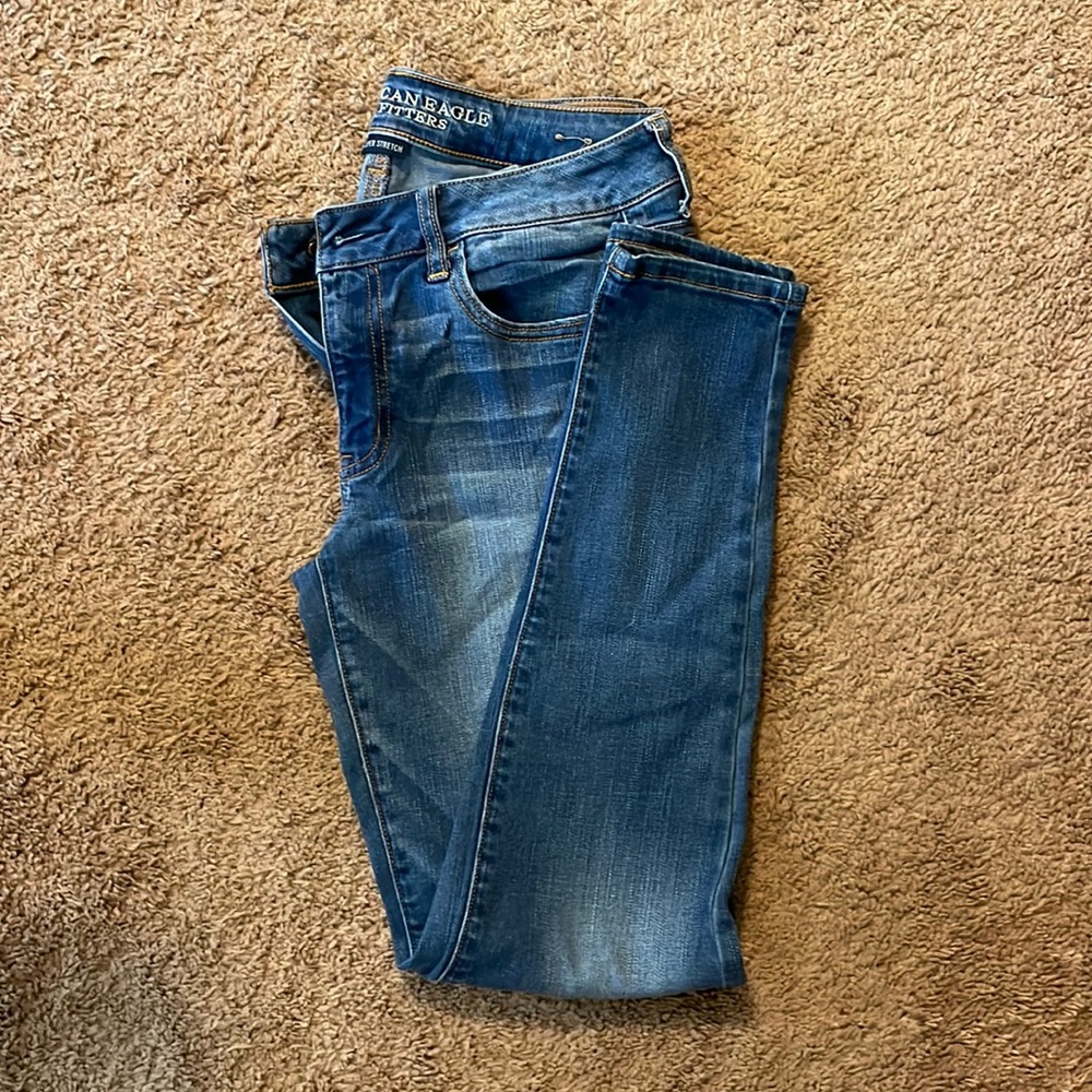 American Eagle jeggings light wash size 8 regular